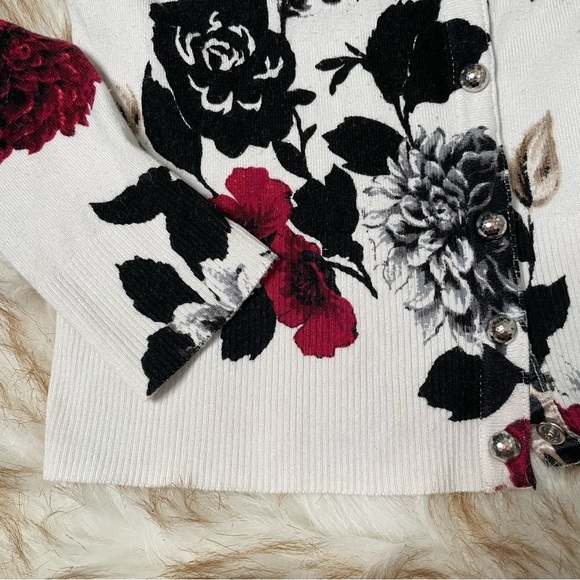 WHBM floral snap front cardigan - Picture 7 of 8
